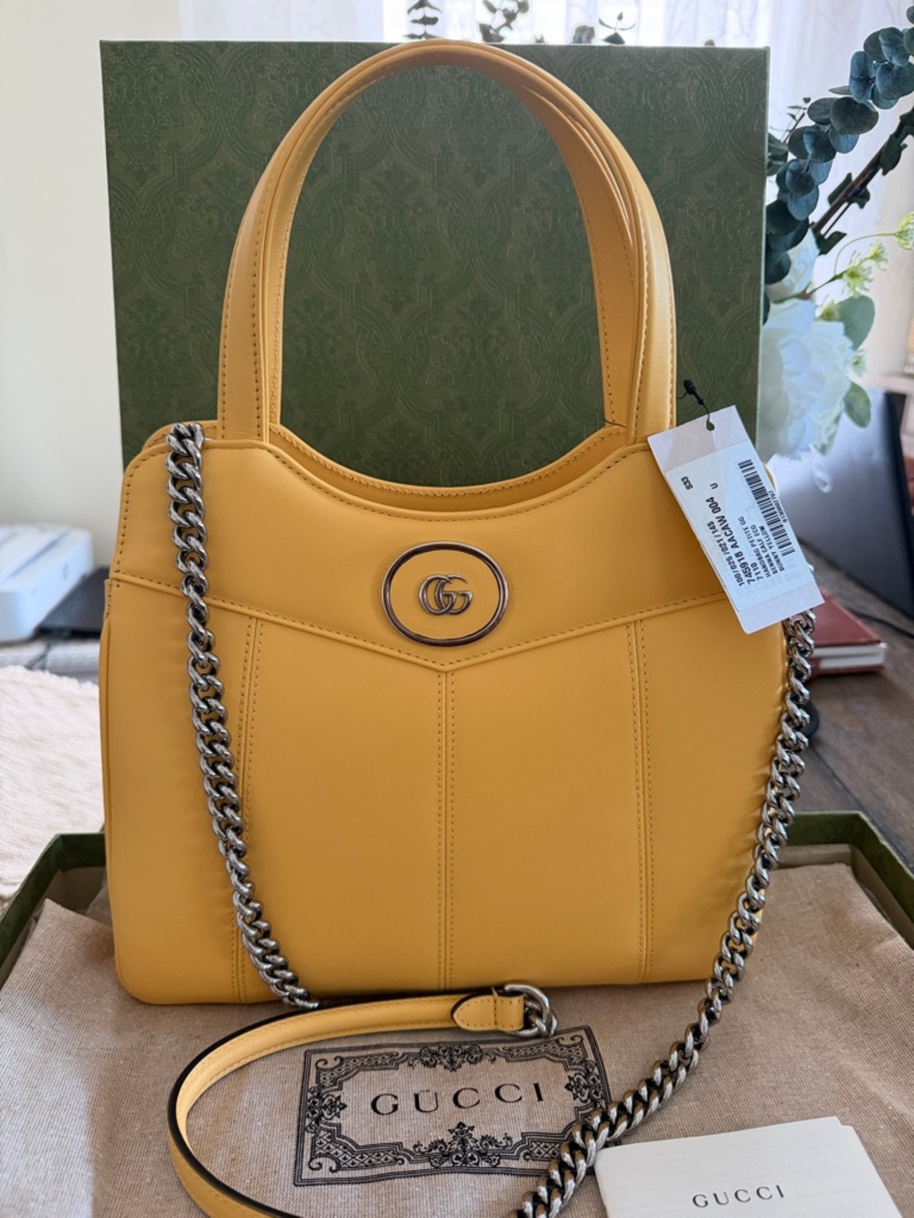 Gucci Yellow Leather Chain-Accent Shoulder Bag